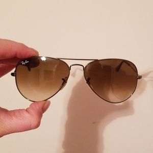 Ray ban aviators sunglasses